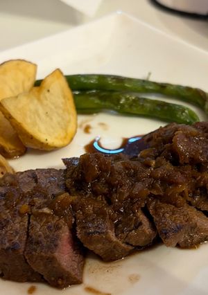 安い硬いお肉が大変身！漬け込み絶品ステーキ-レシピのメイン写真