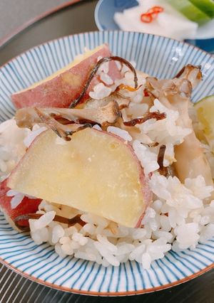 さつまいもと焦がし舞茸の塩昆布ご飯-レシピのメイン写真