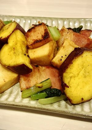 お芋と厚揚げのバター醤油炒め-レシピのメイン写真