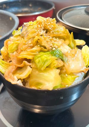 ボリューム満点！豚キャベ丼！-レシピのメイン写真