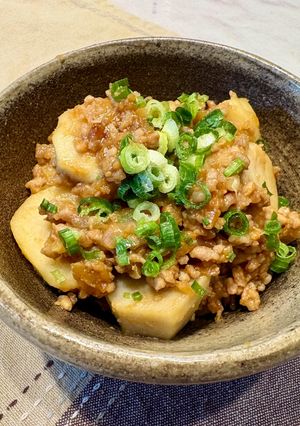 里芋のほんのり甘い肉味噌和え-レシピのメイン写真