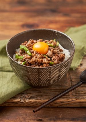 納豆ご飯アレンジ！納豆ひき肉丼-レシピのメイン写真