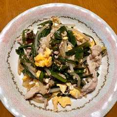 รูปของ 豚肉ともやしの卵炒め