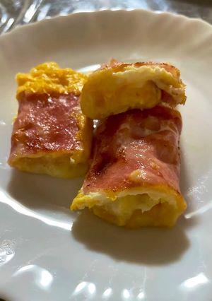 卵ベーコンチーズ巻き-レシピのメイン写真