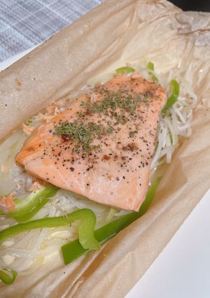 レンジ調理でサーモンのバター醤油蒸し-レシピのメイン写真