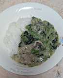 簡単★牛肉とほうれん草のシチュー