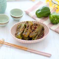 รูปของ 丸ごとピーマンのスパイシーおつまみ