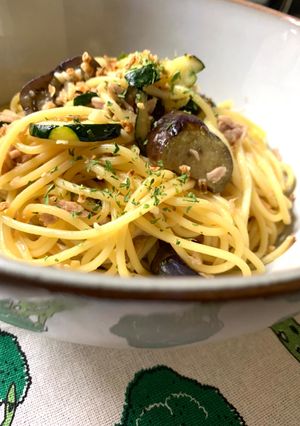 夏野菜とツナ缶の和風パスタ-レシピのメイン写真