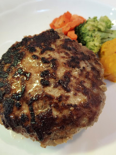 ジューシー大満足!のお手軽ハンバーグ-レシピのメイン写真