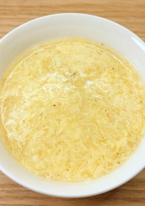 塩麹鶏むね肉の蒸し鶏の蒸し汁で！とろとろ卵スープ-レシピのメイン写真