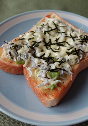 トースターで!しらすチーズトースト-レシピのメイン写真
