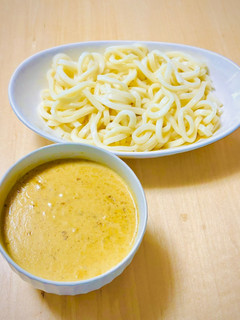 カレーをリメイク☆クリーミーカレーうどん-レシピのメイン写真
