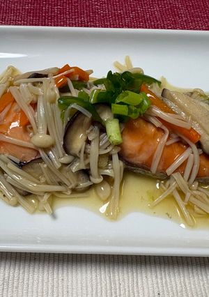 鮭と♡きのこ彩り野菜のガーリック生姜あん-レシピのメイン写真
