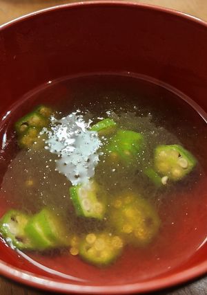 オクラととろ昆布の吸い物-レシピのメイン写真
