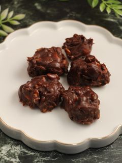 レンジで簡単!ナッツ生チョコレート-レシピのメイン写真