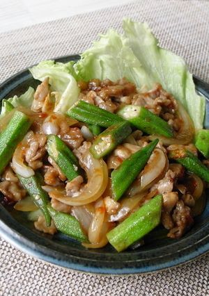 食感楽しい！オクラと豚こま肉のピリ辛中華-レシピのメイン写真