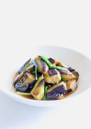 ジュワうま！【茄子のガリバタ醤油炒め】-レシピのメイン写真