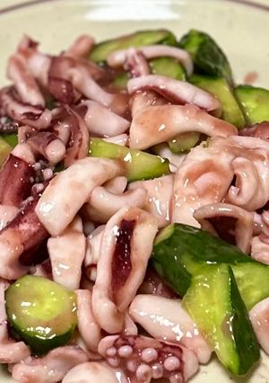 【大人の惣菜】イカときゅうりの塩炒め-レシピのメイン写真