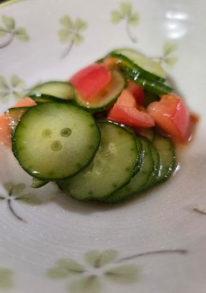 トマトときゅうりのめんつゆごま油サラダ-レシピのメイン写真