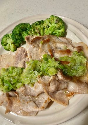 豚ロース 薄切り肉のねぎ塩ダレ-レシピのメイン写真