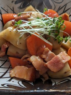 里芋とベーコンの煮物-レシピのメイン写真