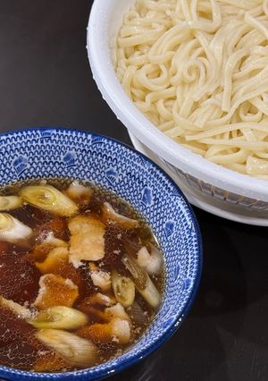 簡単スピード調理♪豚ネギ肉汁つけうどん-レシピのメイン写真