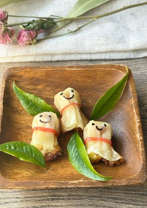 お弁当に！餃子の皮でてるてる坊主-レシピのメイン写真