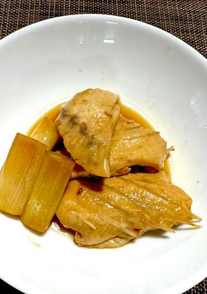白ねぎが絶品☆定番の甘辛ブリあら煮-レシピのメイン写真