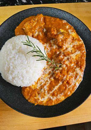 少しの手間で美味しくなるバターチキンカレ-レシピのメイン写真