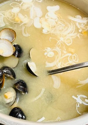 美活⭐︎薬膳効果⭐︎金針葉としじみの味噌汁-レシピのメイン写真