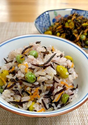 五穀混ぜごはんも出来る！ひじきと豆のあっさり煮-レシピのメイン写真