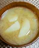 ★簡単！新じゃがと新玉ねぎのお味噌汁♪