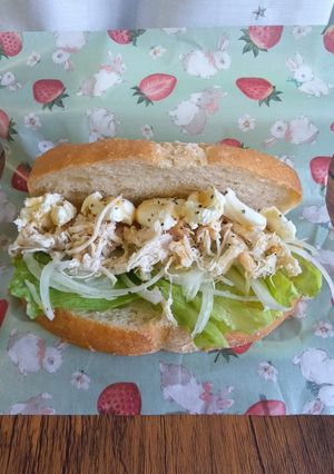 サンドイッチ☆茹で鶏＆クリームチーズ♪-レシピのメイン写真