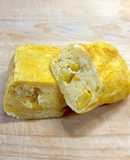 コーンを入れた甘いだし巻き玉子焼き