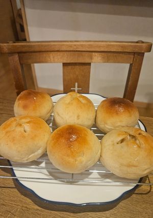 残ったハヤシライスで♪ハヤシ惣菜パン-レシピのメイン写真