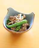 万願寺とうがらしとサバ缶の炒め物