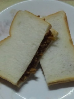 焼きそばサンド:レンチンでお手軽!-レシピのメイン写真