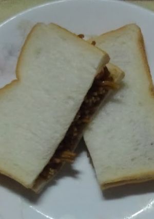 焼きそばサンド：レンチンでお手軽！-レシピのメイン写真