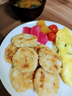 混ぜて焼くだけ!れんこん餅-レシピのメイン写真