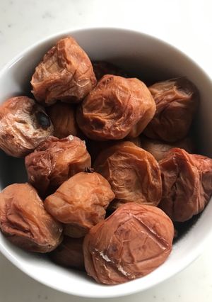 焼き梅干し-レシピのメイン写真