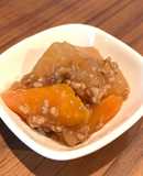 大根とにんじんのあんかけそぼろ