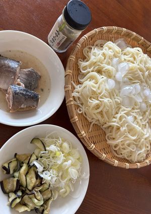 冷たい細麺のサバ缶とナスのつけ麺-レシピのメイン写真