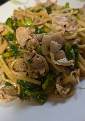 菜の花と豚肉の焼きラーメン風-レシピのメイン写真