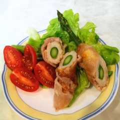 รูปของ アスパラガスとちくわの肉巻き