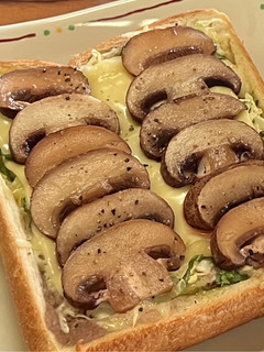 マッシュルーム🍄🟫とキャベツのトースト🍞-レシピのメイン写真