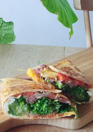 朝食トルティーヤ☆生ハム水菜タコスサラダ-レシピのメイン写真