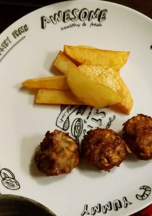 フライドポテト、肉だんご-レシピのメイン写真