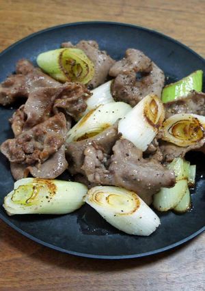 牛タンと白ねぎの塩炒め合わせ-レシピのメイン写真