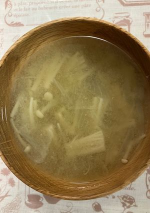 えのきとたまねぎのみそ汁-レシピのメイン写真