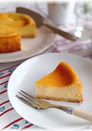 チーズケーキ。カッチリめ-レシピのメイン写真